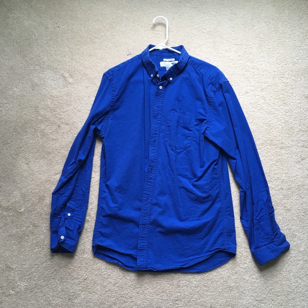 Solid blue Oxford shirt